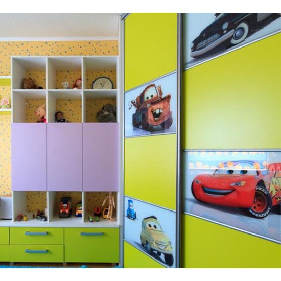Шкаф-купе в детскую комнату для девочки